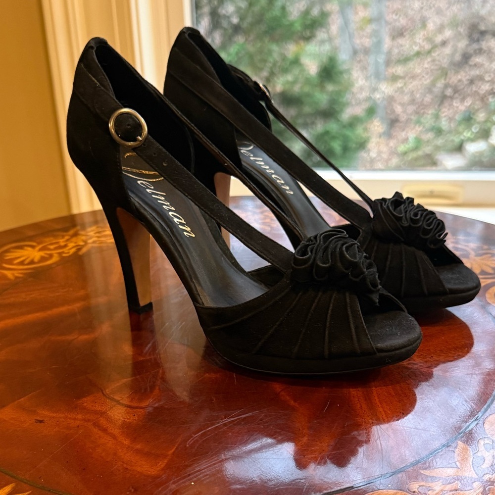 NWOT Delman Black Suede Leather Slingback 4.5”Heels w/Ruffle Size 7.5 MSRP $345 - Picture 9 of 15